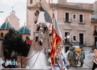 ¿Clase en plenas Fallas? Valencia debate si el 16 de marzo será lectivo