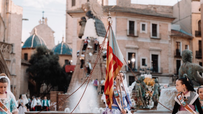 ¿Clase en plenas Fallas? Valencia debate si el 16 de marzo será lectivo