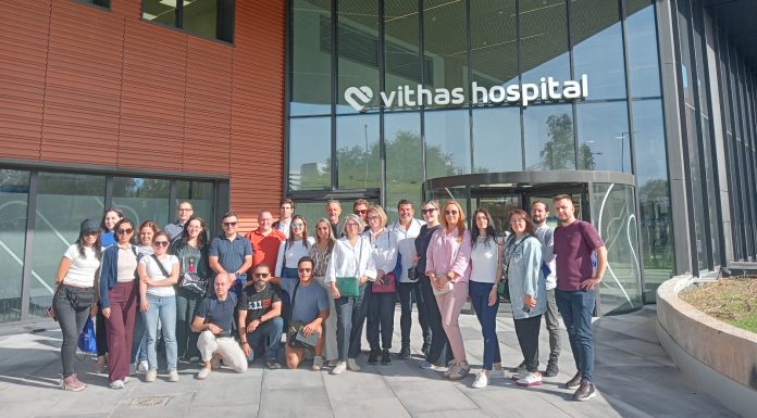 Profesionales internacionales visitan el Hospital Vithas Valencia Turia como referente de arquitectura hospitalaria sostenible
