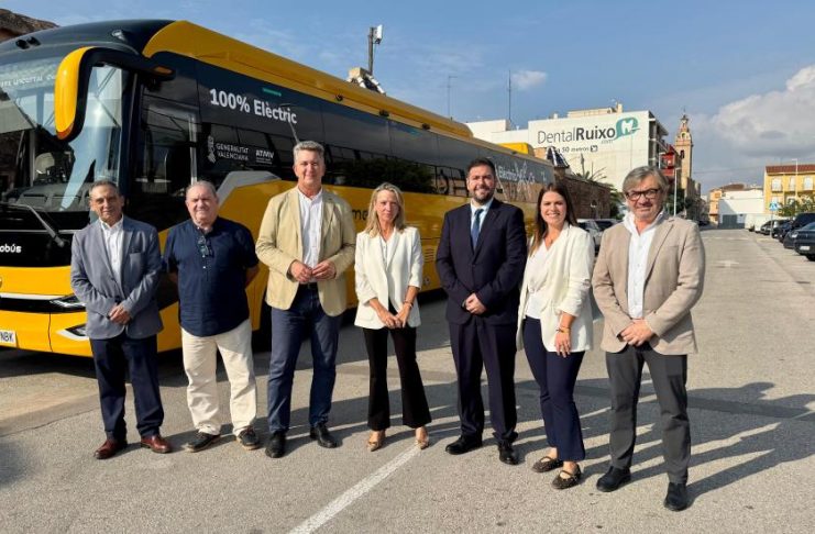 Presentación de la nueva línea de bus entre Rafelbunyol, El Puig de Santa María y Puçol