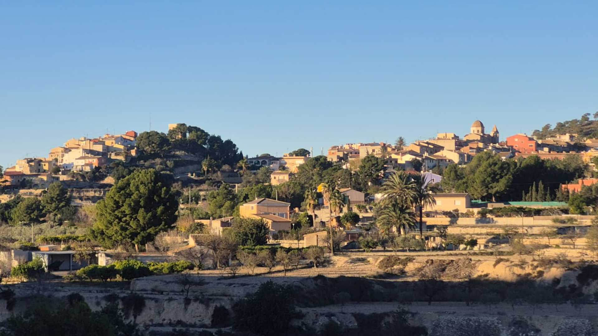 Aigües se sitúa a 20 minutos de Alicante