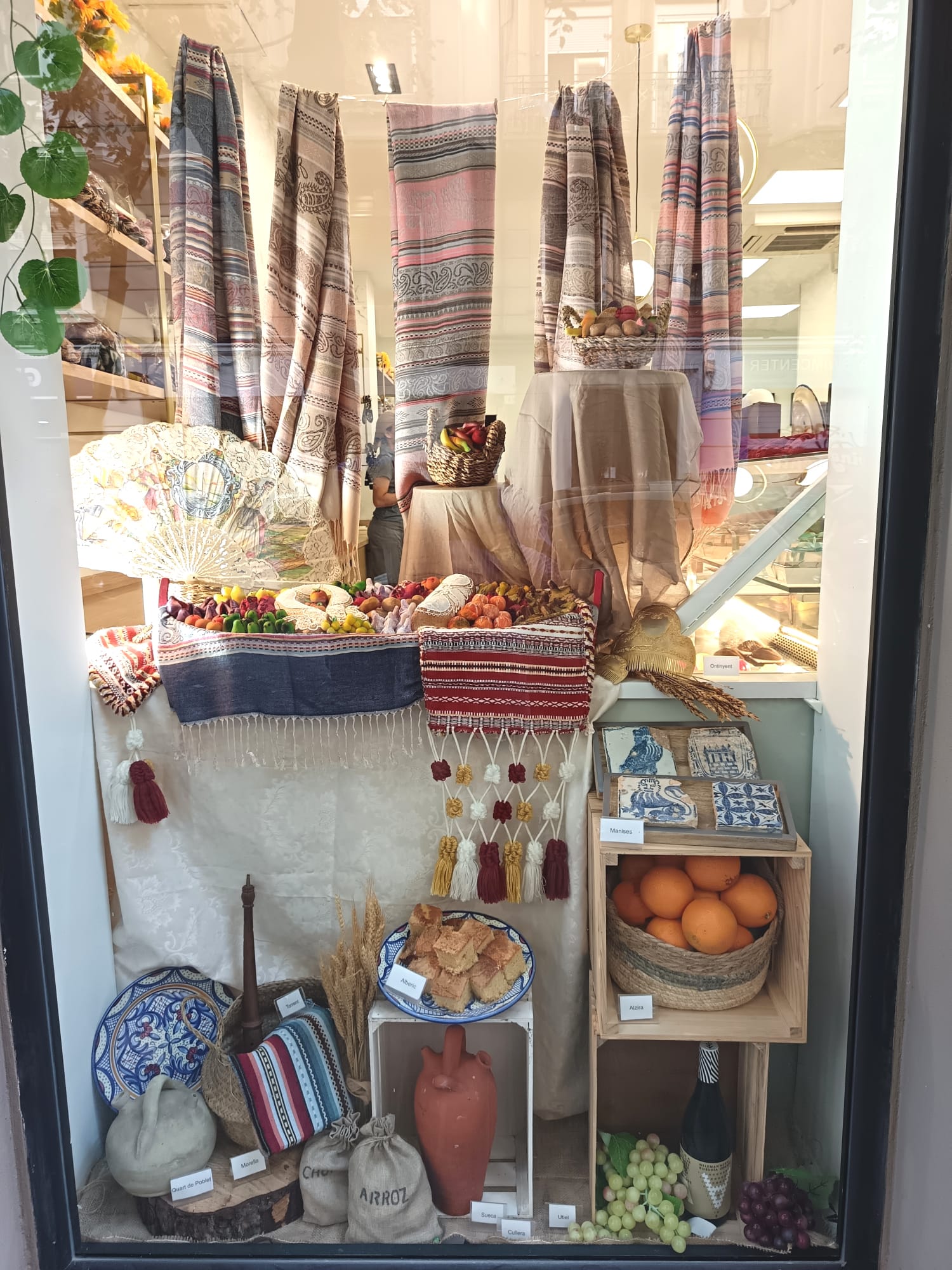 Primer Premio Ornamentación Comercial. David Esteve Pastisseria