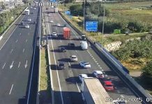 Tráfico poco fluido en la V-36 a su paso por Catarroja