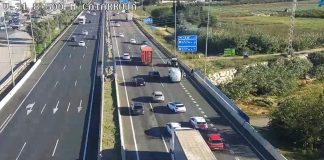 Tráfico poco fluido en la V-36 a su paso por Catarroja