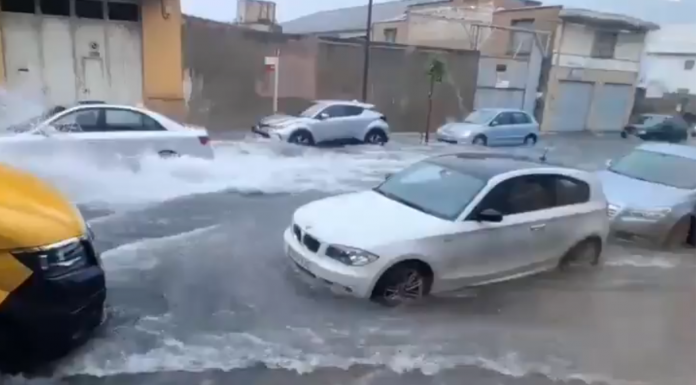 Las tormentas torrenciales azotan Valencia: así avanzan las inundaciones en la Ribera y la Safor Las tormentas torrenciales azotan Valencia: así avanzan las inundaciones en la Ribera y la Safor