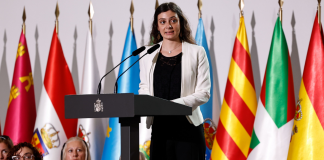 El emotivo discurso de Andrea Ferrari, hija de una víctima de la DANA: "La fuerza que irradiaba me impulsa a seguir viviendo"