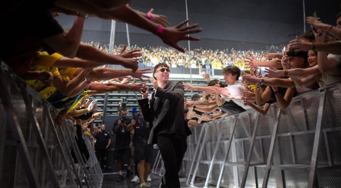 Quevedo reúne a 18.000 personas en el Roig Arena