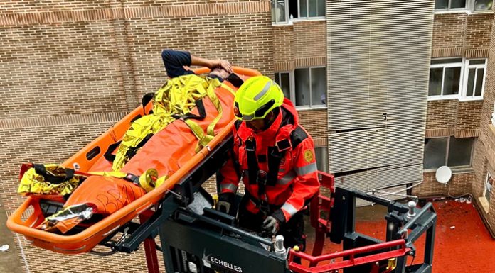 Un obrero se fractura una pierna en un edificio en construcción en Valencia