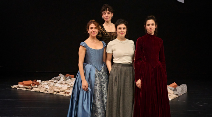 El Teatro Rialto presenta esta semana La fortaleza, una obra que fusiona lo clásico y lo contemporáneo