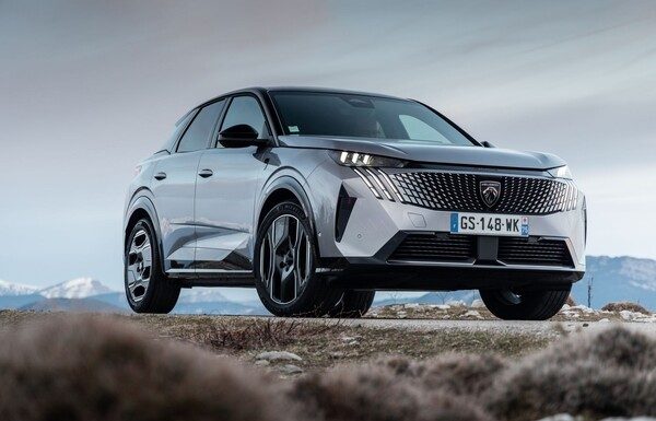 Peugeot apuesta por la inteligencia artificial para una conducción más segura