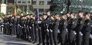 194 nuevos policías locales recogen sus despachos e incrementan la plantilla de la Policía Local de València