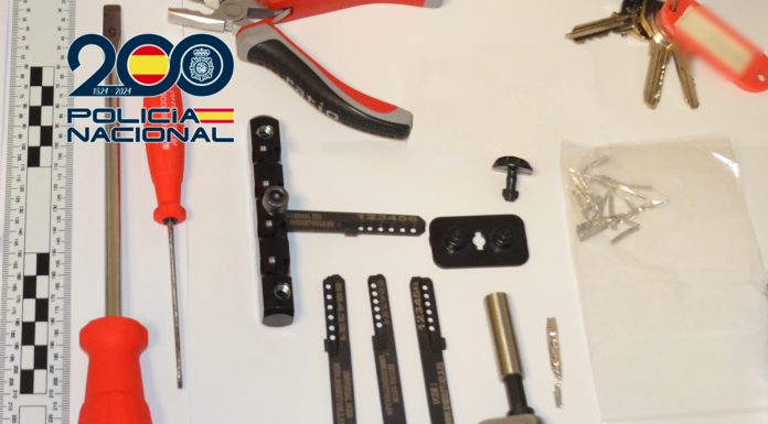 Un control policial en Mislata destapa una red dedicada a robos con fuerza