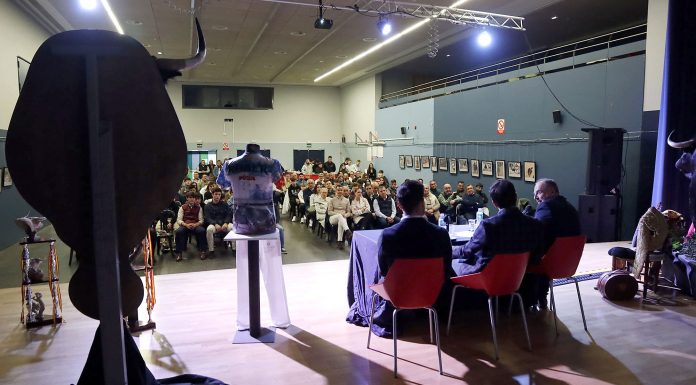La Gala Taurina reúne cultura, tauromaquia y reconocimientos en el Espai Jove de Puçol La Gala Taurina cierra la temporada con una variada apuesta por la cultura