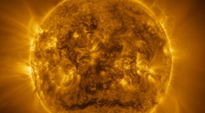 ¿Podría una tormenta solar causar un gran apagón en València? Imagen de una tormenta solar / EFE