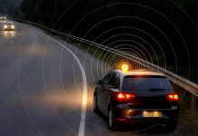 Este es el dispositivo que se deberá llevar en el coche para evitar multas de 200€ en 2026 Recreación de la nueva baliza V16 que será obligatoria a partir de 2026 en el coche