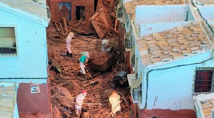 Maqueta de la DANA expuesta en la estación de Les Carolines