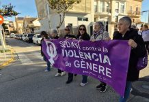 Diez municipios de l’Horta Sud se unen contra la violencia machista en una gran marcha