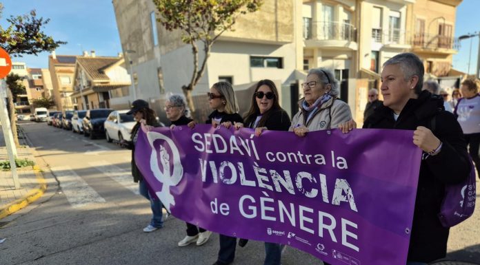 Diez municipios de l’Horta Sud se unen contra la violencia machista en una gran marcha
