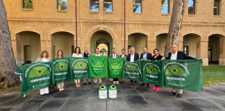 Calpe y Peñíscola logran la Bandera Verde de Ecovidrio en su sexta edición