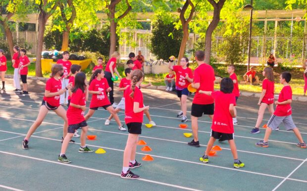 Arranca la temporada de campus deportivos navideños para los niños de Valencia