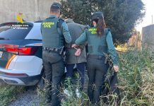 Detenido por robar objetos en un parking de El Saler