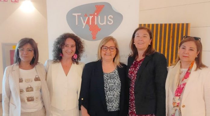 La Asociación de Amas de Casa Tyrius alerta: “Un maltratador no debería tener derecho ni a visitar a sus hijos”