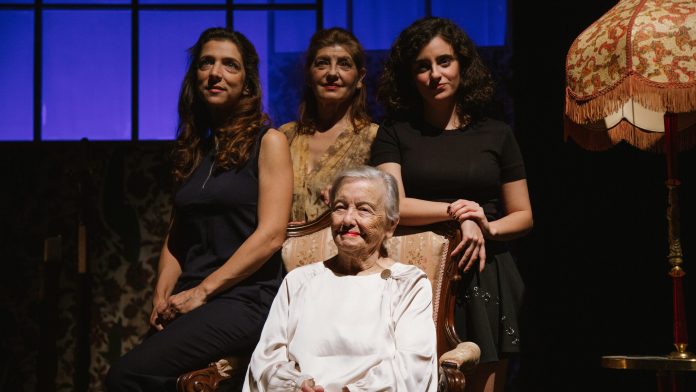 ‘Yo solo quiero irme a Francia’, un viaje hacia la libertad que atraviesa generaciones