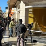 La Policía registra la clínica dental de Alzira