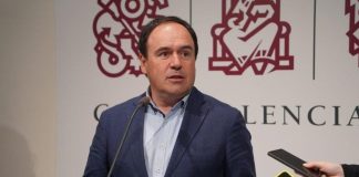 Juanfran Pérez Llorca en Les Corts Valencianes