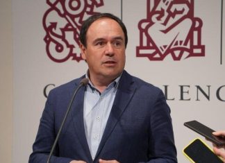 Juanfran Pérez Llorca en Les Corts Valencianes