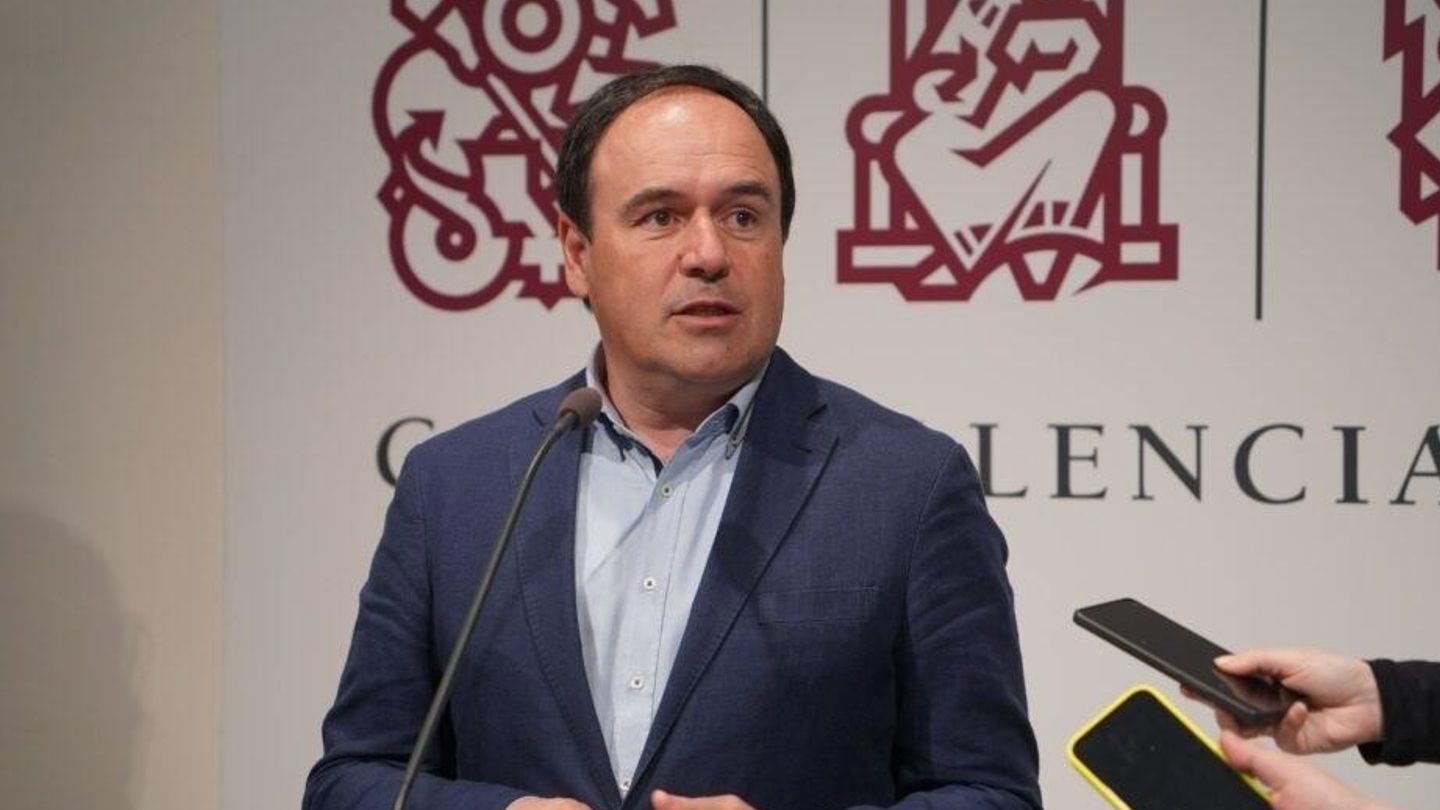 Juanfran Pérez Llorca en Les Corts Valencianes