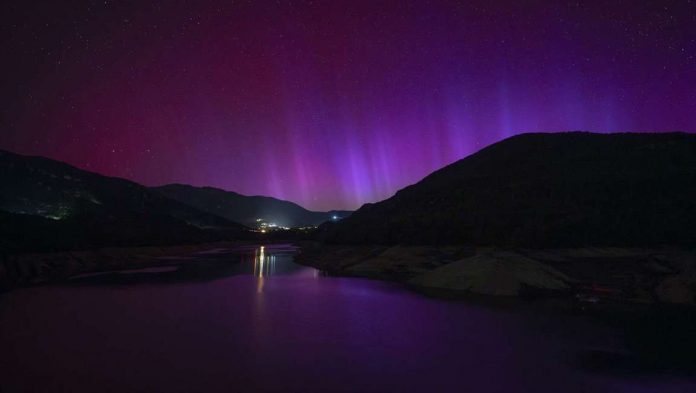Cataluña registra auroras boreales durante la noche