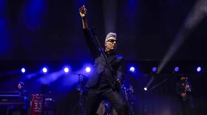 Así ha sido el concierto de Loquillo en Valencia