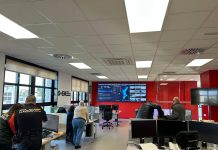 Sesenta personas se encargan de estar operativos en el teléfono 112 en Nochebuena