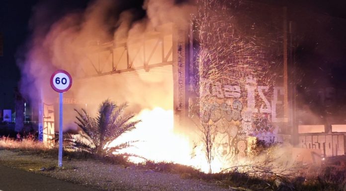 Incendio en Vinival. Policía Local Alboraia