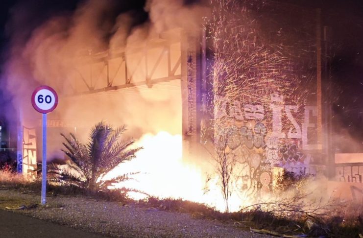 Incendio en Vinival. Policía Local Alboraia