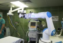 La inteligencia artificial llega a los hospitales valencianos: así es ROSA, el robot cirujano ROSA, el nuevo robot con inteligencia artificial