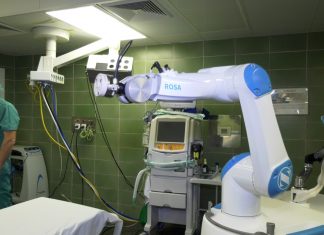 ROSA, el nuevo robot con inteligencia artificial