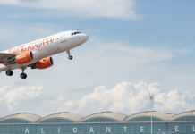 Crecimientos históricos del aeropuerto de València