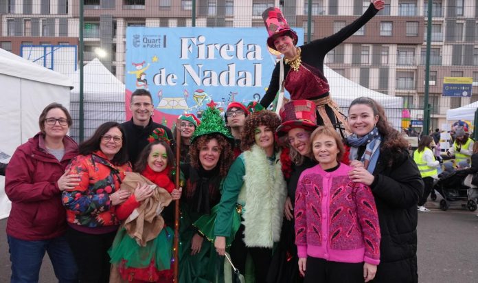 Concejales y concejalas de Quart de Poblet en la Fireta de Nadal