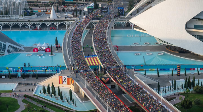 Valencia se blinda para el Maratón más multitudinario de la historia: calle cortadas, aparcamientos y cambios de la EMT Valencia se blinda para el Maratón más multitudinario de la historia: calle cortadas, aparcamientos y cambios de la EMT