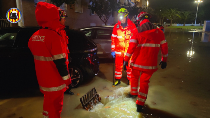 7televlaencia-lluvia-catarroja Aemet mantiene el aviso amarillo por lluvias y tormentas en la Comunitat Valenciana