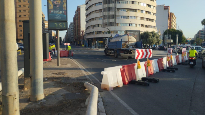 7televalencia-obras-perez-galdos Una mujer resulta herida grave tras ser atropellada por una carretilla en las obras de Pérez Galdós
