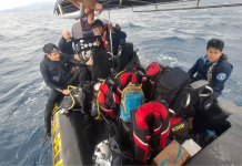 Tres olas y un fenómeno marino «poco común» explican el naufragio de la familia valenciana en Indonesia Tres olas y un fenómeno marino "poco común" explican el naufragio de la familia valenciana en Indonesia