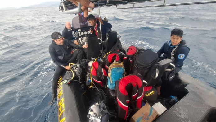 7televalencia-indonesia-rescate Tres olas y un fenómeno marino "poco común" explican el naufragio de la familia valenciana en Indonesia