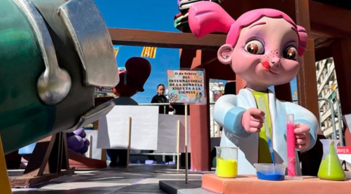 El innovador galardón fallero: 800 euros para la mejor escena de ciencia en los ninots