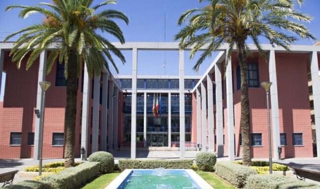 Un presupuesto pensado para las personas: Xirivella destina 27,4 millones a servicios, inversión y bienestar Xirivella aprueba un presupuesto de 27,4 millones de euros para 2026 centrado en las personas, los servicios públicos y la inversión