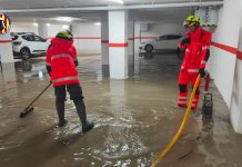 La lluvia vuelve a golpear la zona cero de la DANA: miedo, inundaciones puntuales y cansancio vecinal en l’Horta Sud El Consorcio Provincial de Bomberos ha tenido que actuar ante la inundación de garajes en Catarroja