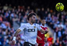 El Valencia CF consigue un empate en el último minuto