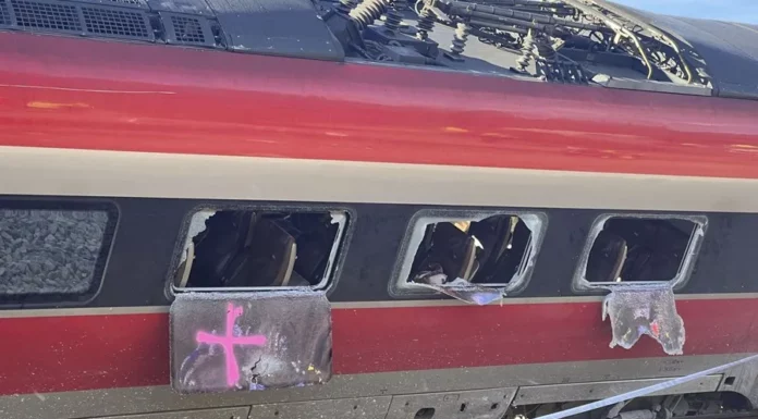 Adif limita la velocidad en diferentes tramos de AVE tras el accidente de Adamuz Tren Iryio accidentado en Adamuz